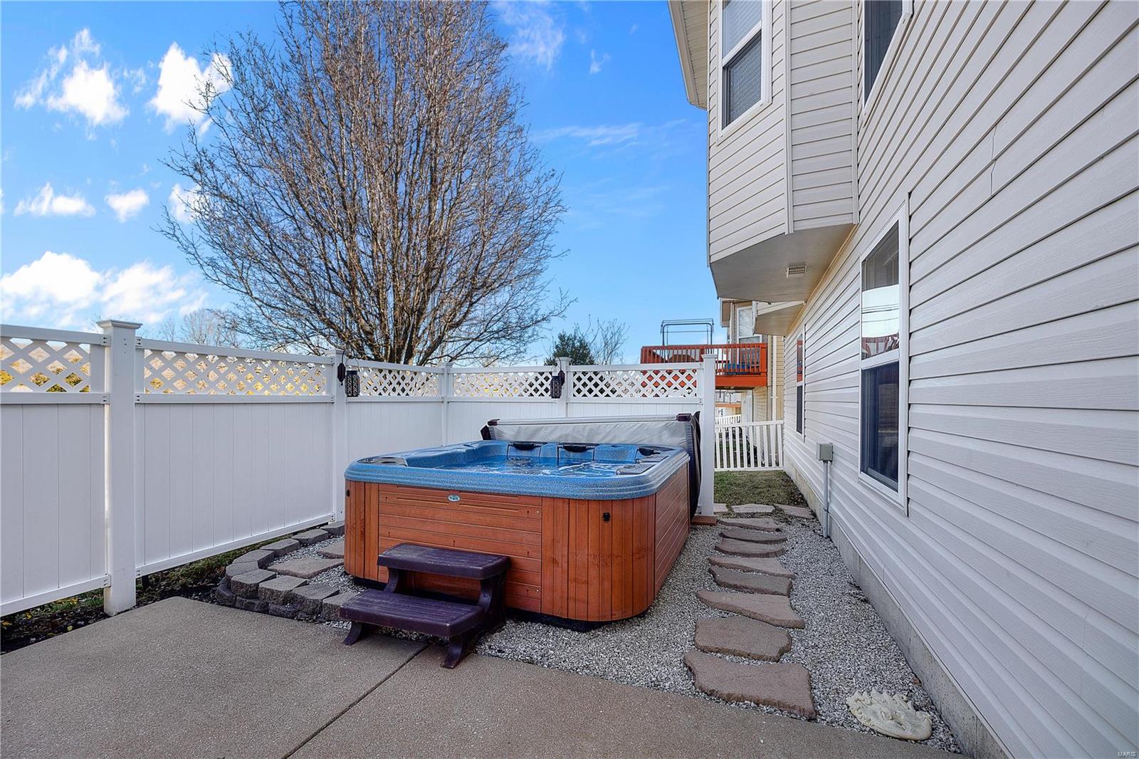2435 Driftwood Court