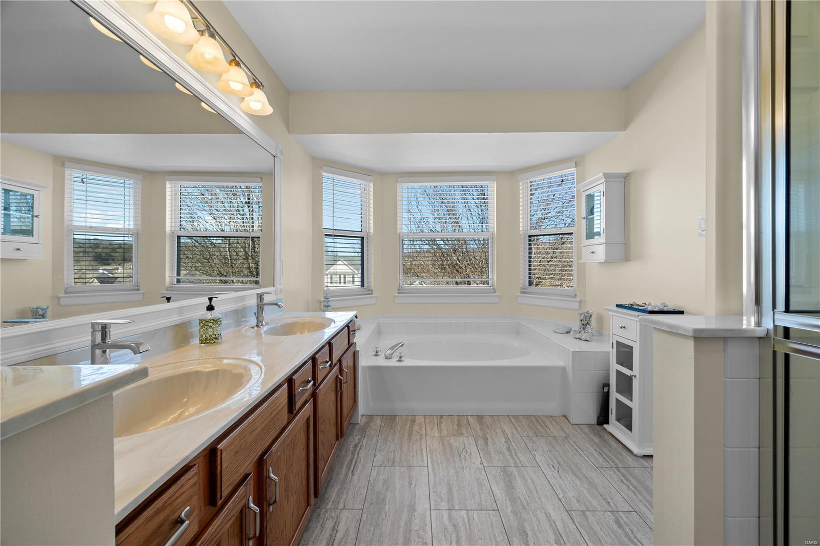 2435 Driftwood Court