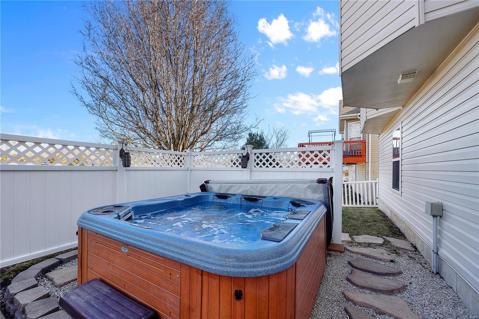 2435 Driftwood Court