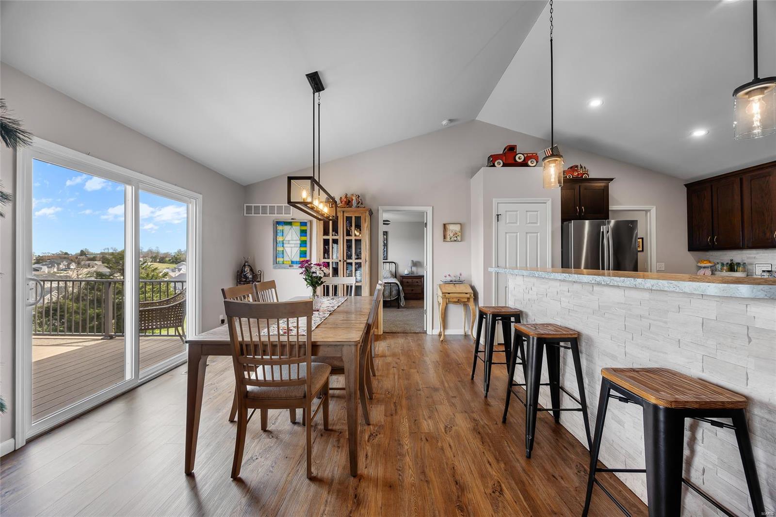 1841 Sunset Ridge