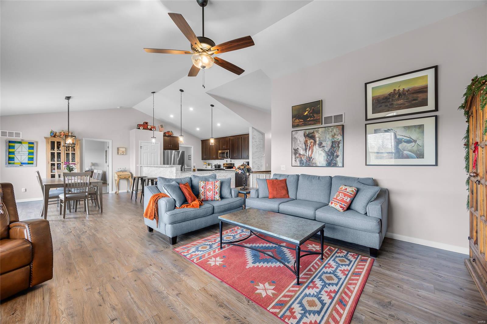 1841 Sunset Ridge