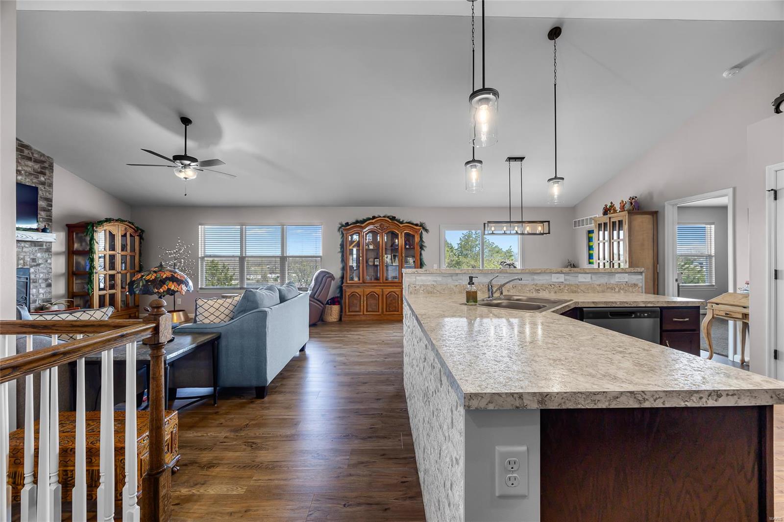 1841 Sunset Ridge