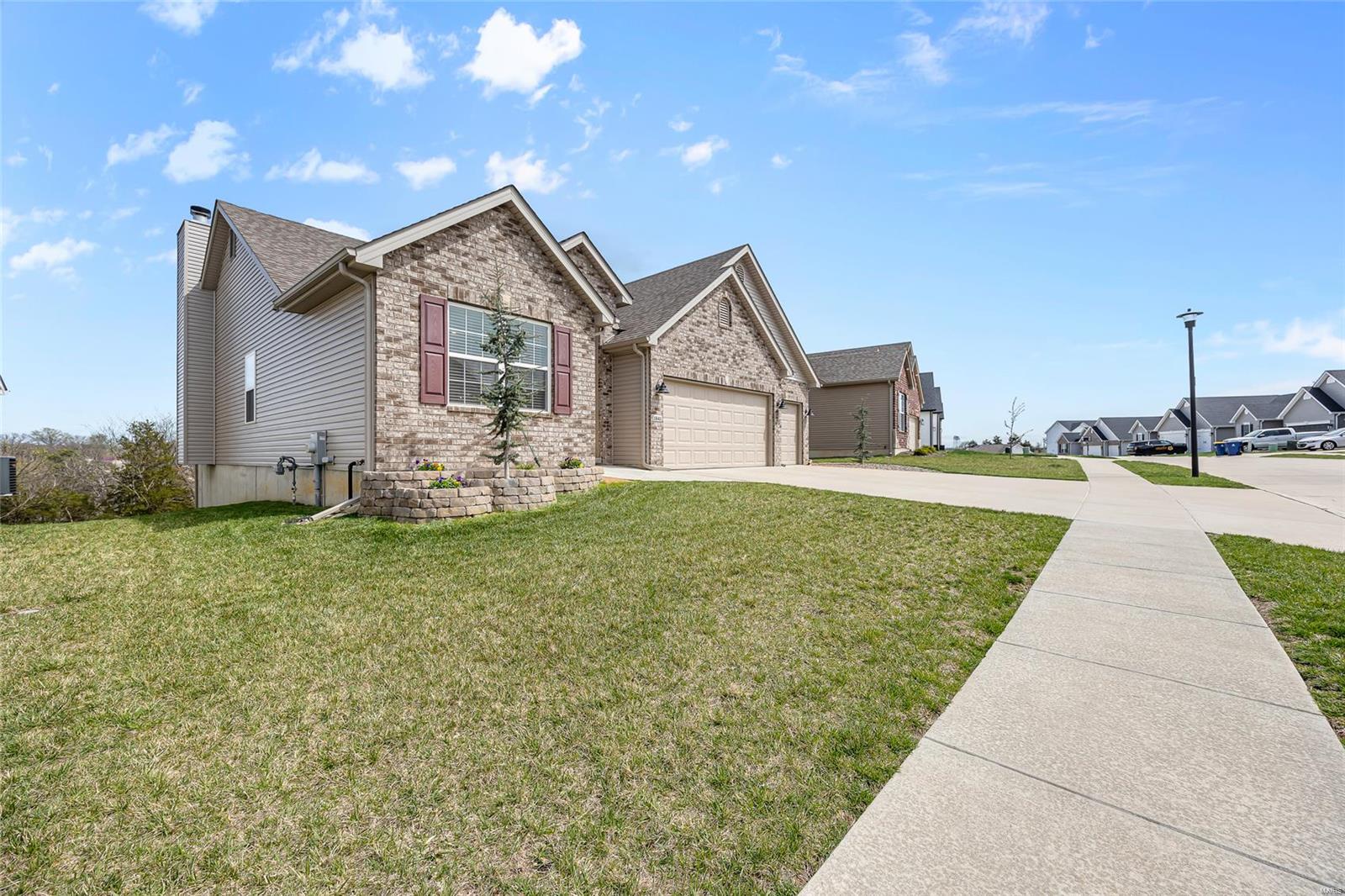 1841 Sunset Ridge