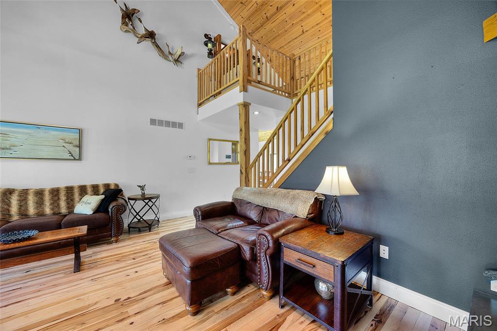 13162 Golden Brook Lane