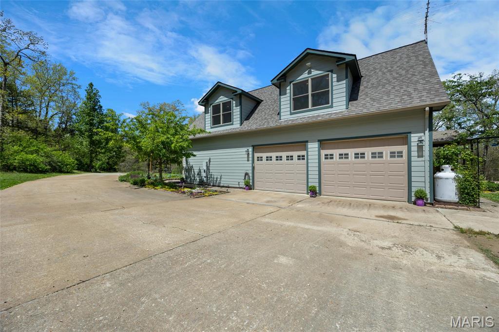 13162 Golden Brook Lane