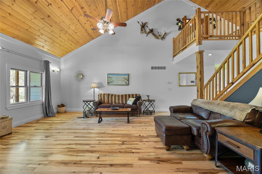 13162 Golden Brook Lane