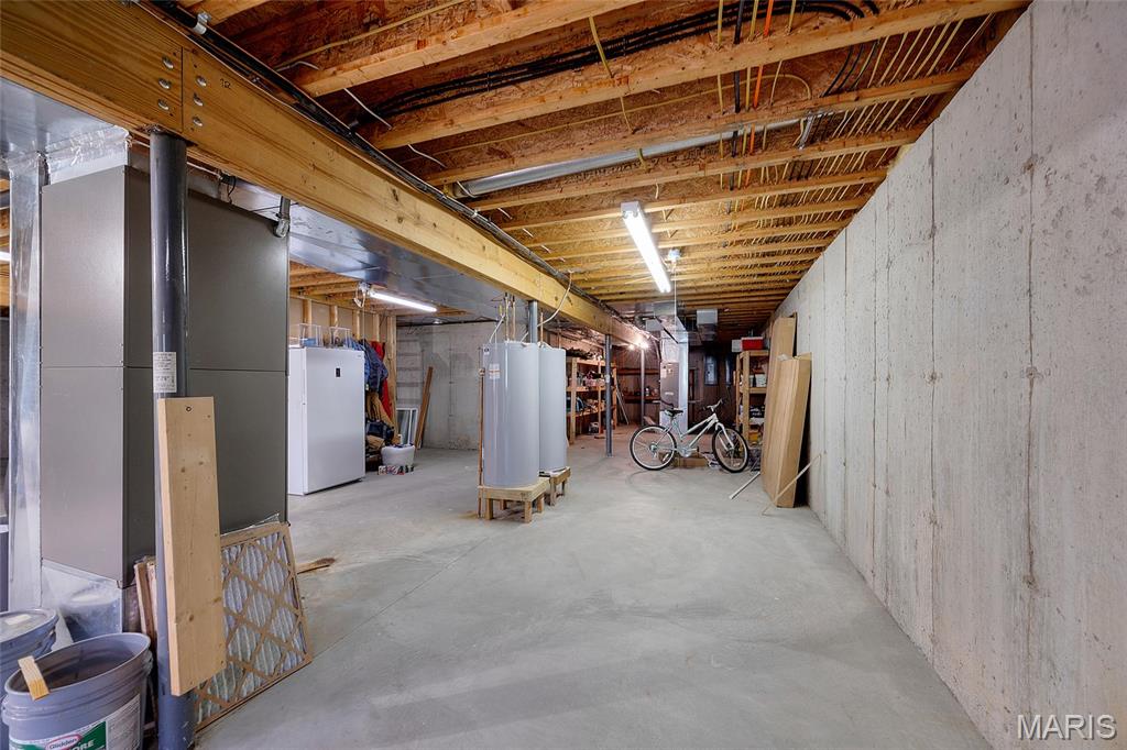 13162 Golden Brook Lane