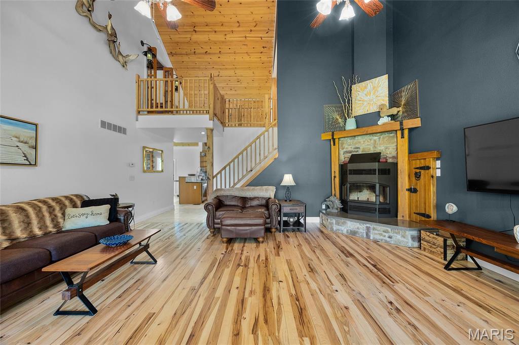 13162 Golden Brook Lane