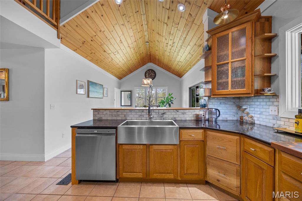 13162 Golden Brook Lane