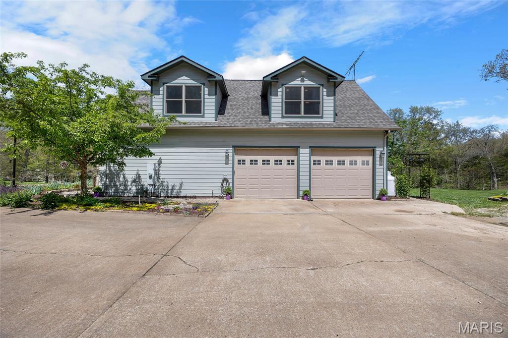 13162 Golden Brook Lane