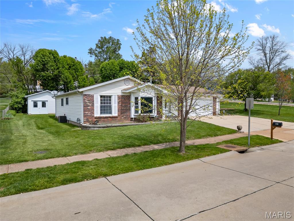 4611 McIlroy Drive