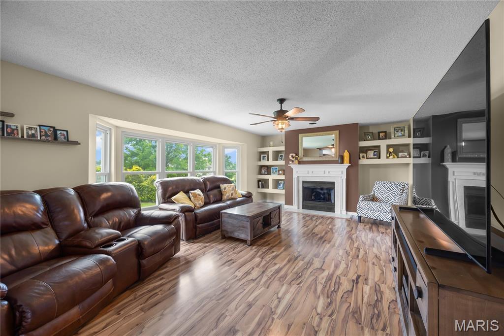 2 Coalter Court