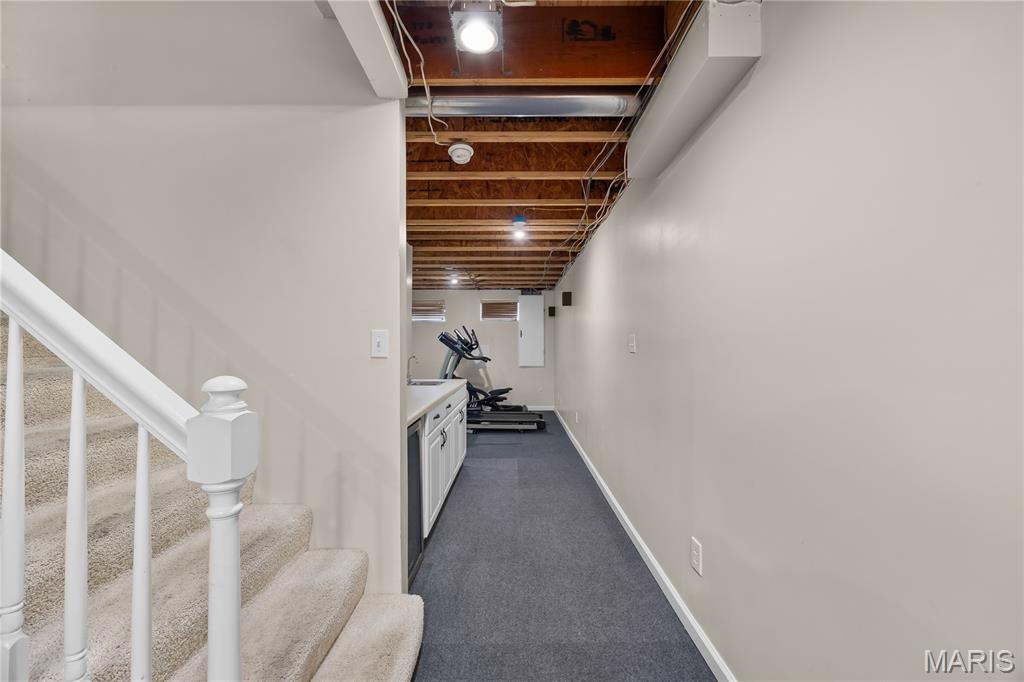 2 Coalter Court