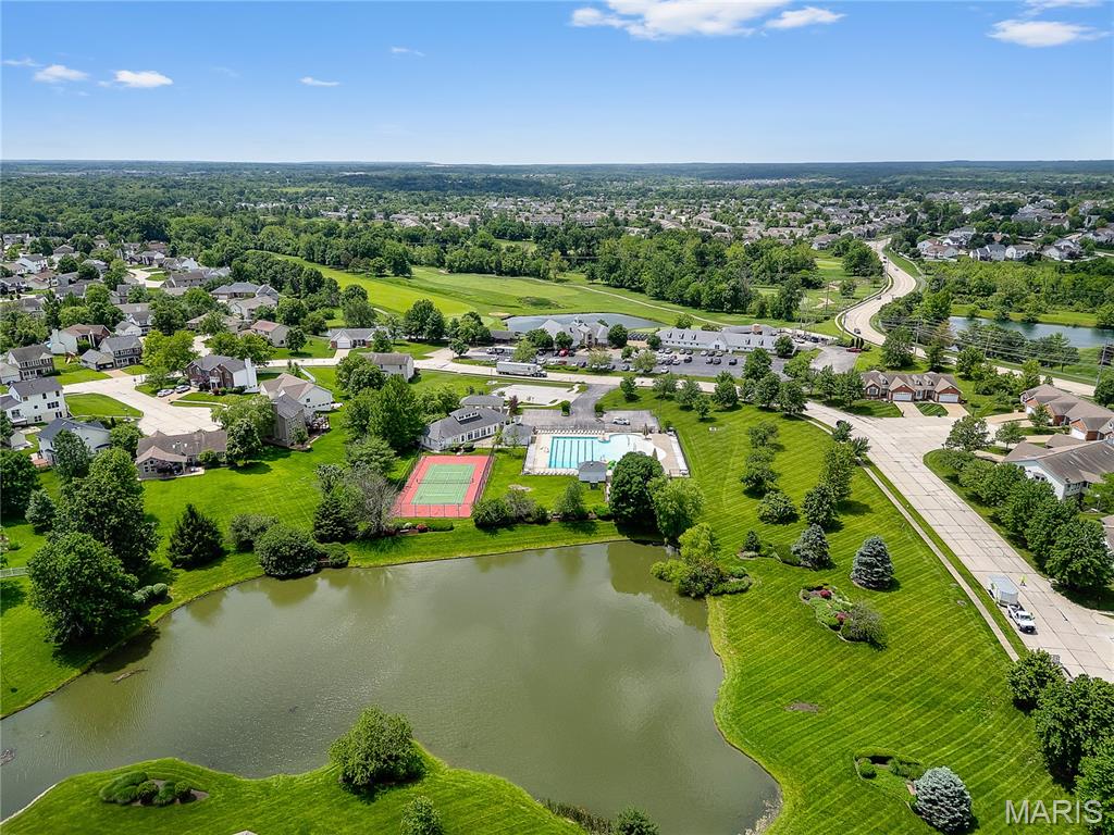 2 Coalter Court