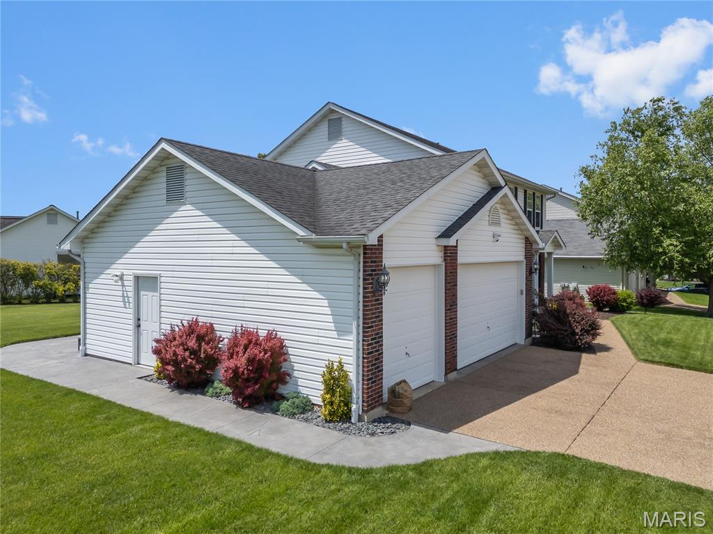 2 Coalter Court