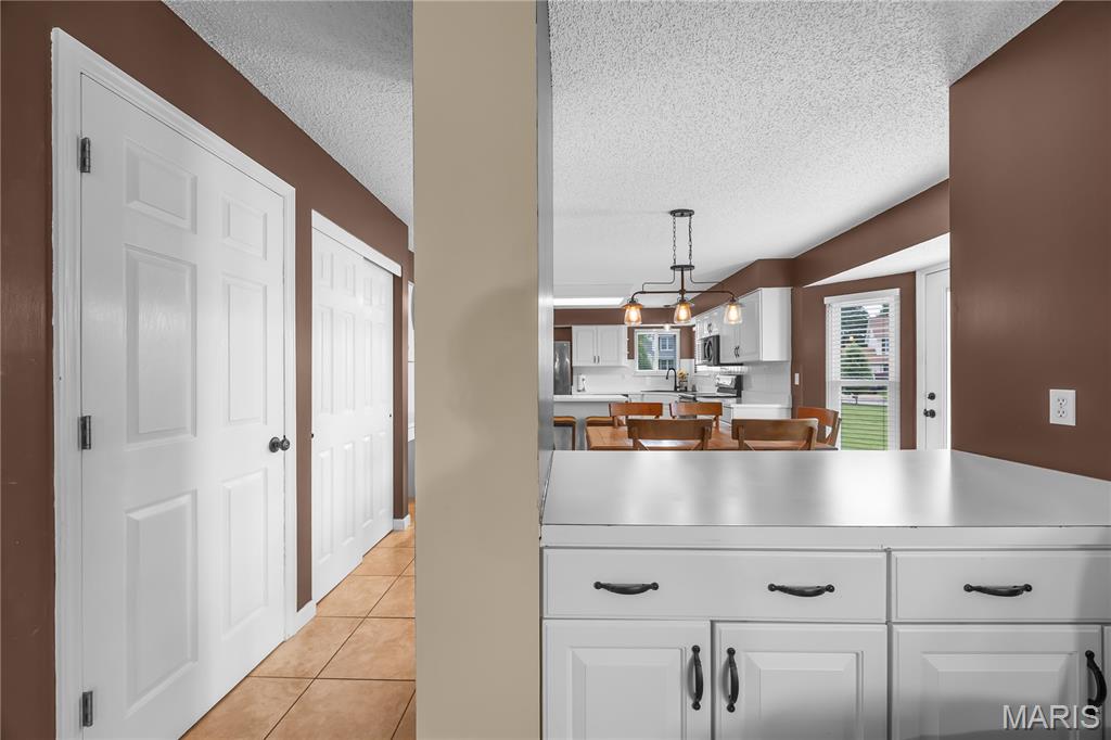 2 Coalter Court