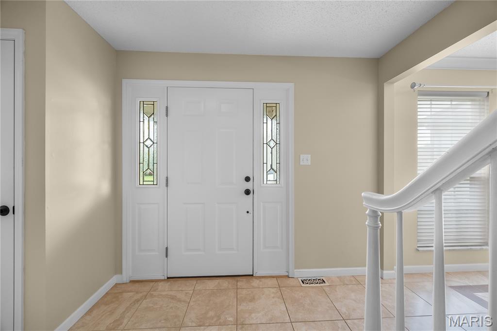 2 Coalter Court