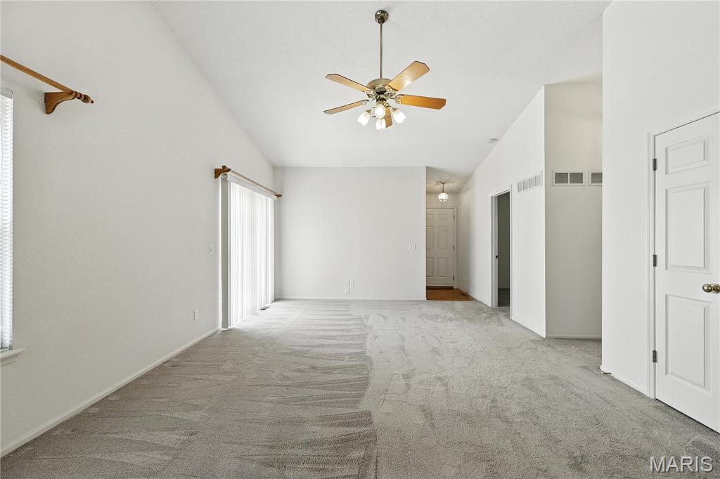 1516 Lienemann Drive Unit: 26