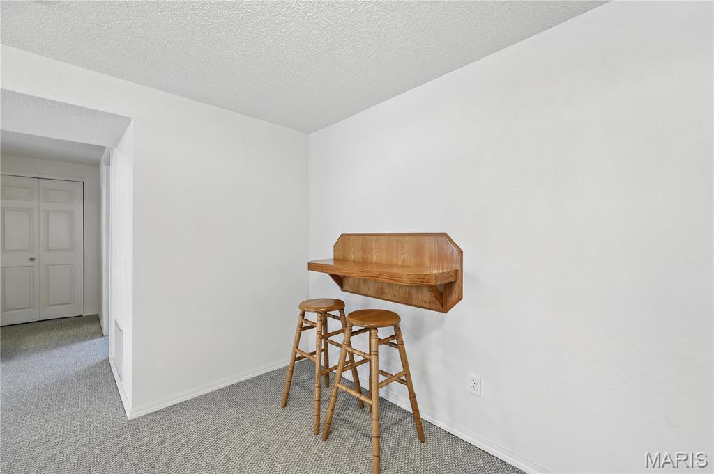 1516 Lienemann Drive Unit: 26