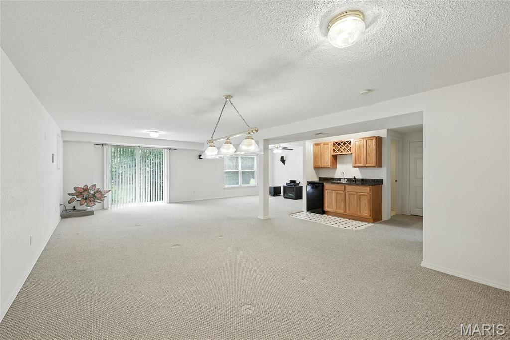 1516 Lienemann Drive Unit: 26