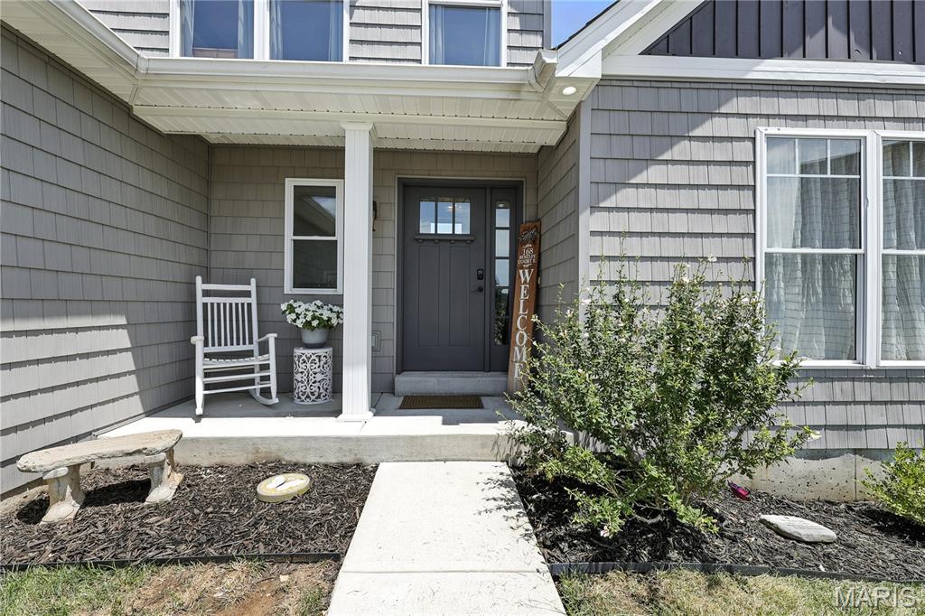 168 Bentley Court E