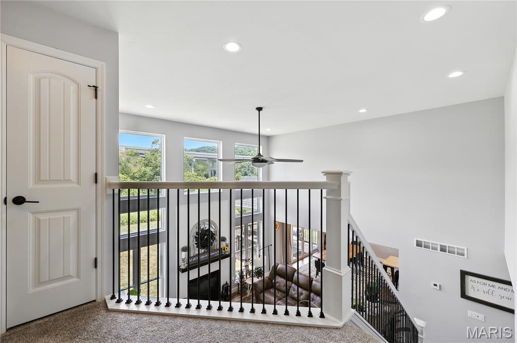 168 Bentley Court E