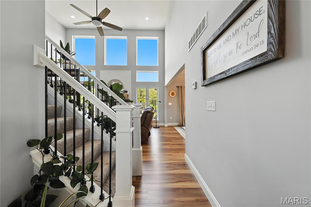 168 Bentley Court E