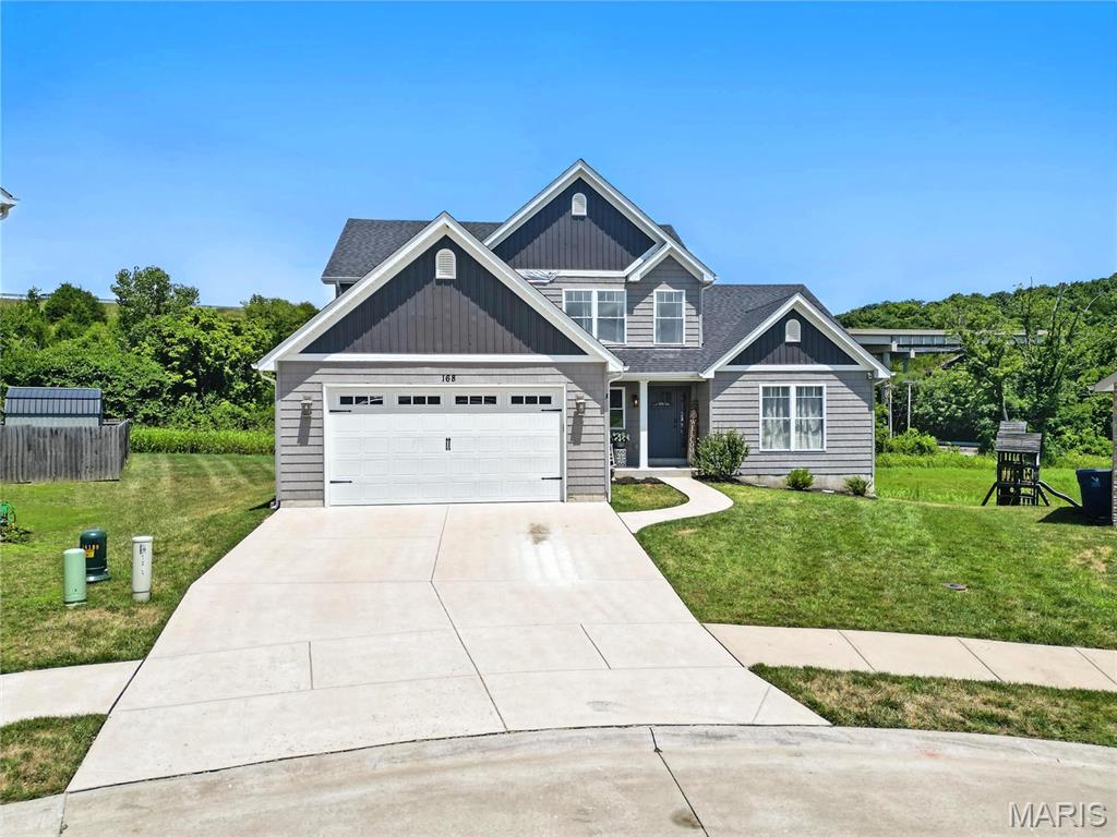 168 Bentley Court E