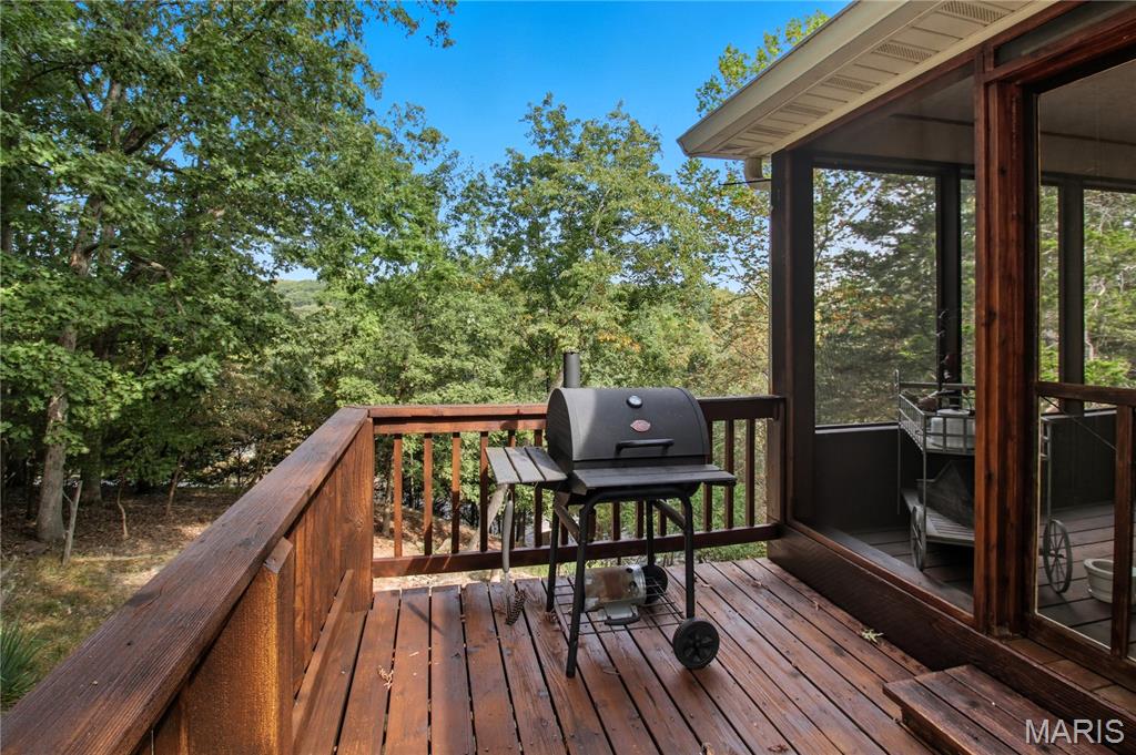 709 Heatherstone Drive