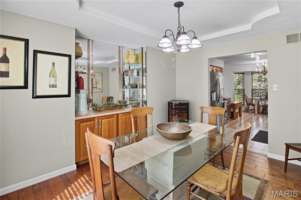 709 Heatherstone Drive