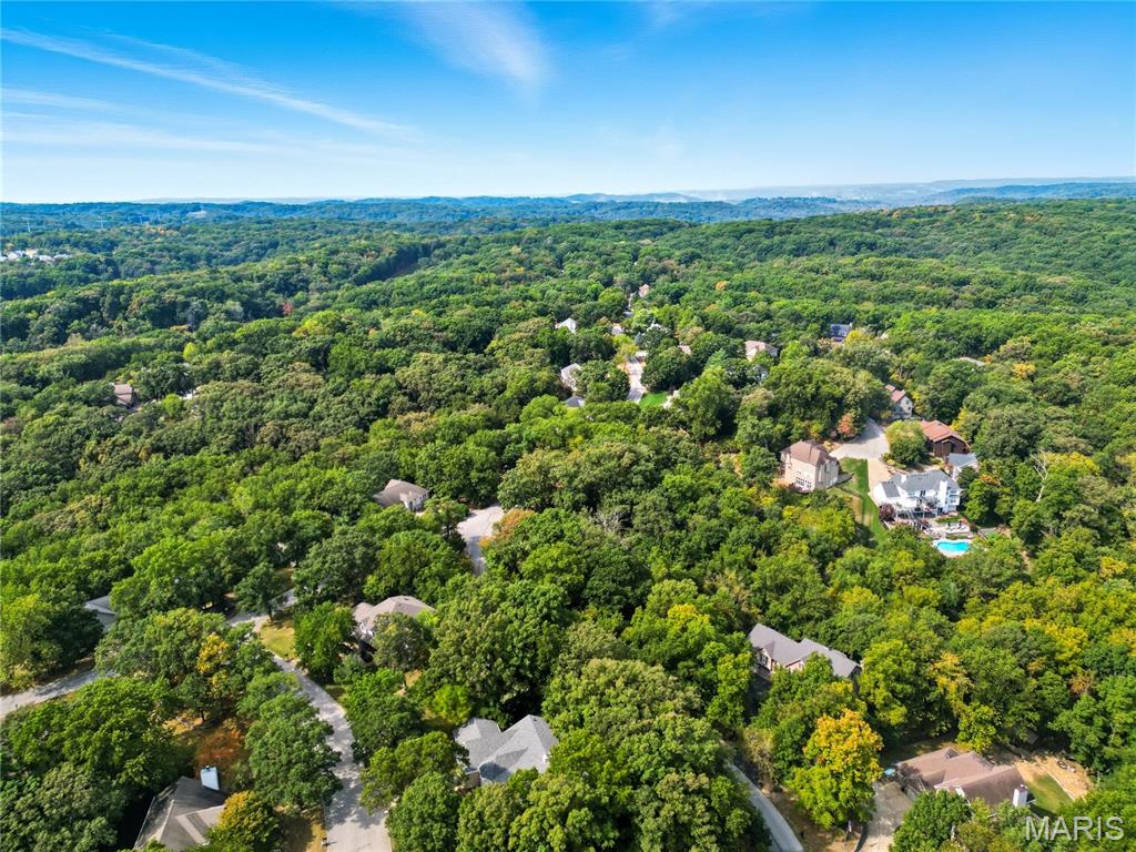 709 Heatherstone Drive