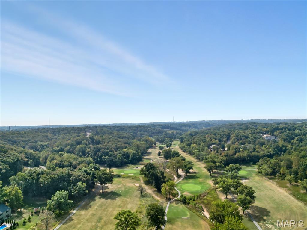 709 Heatherstone Drive