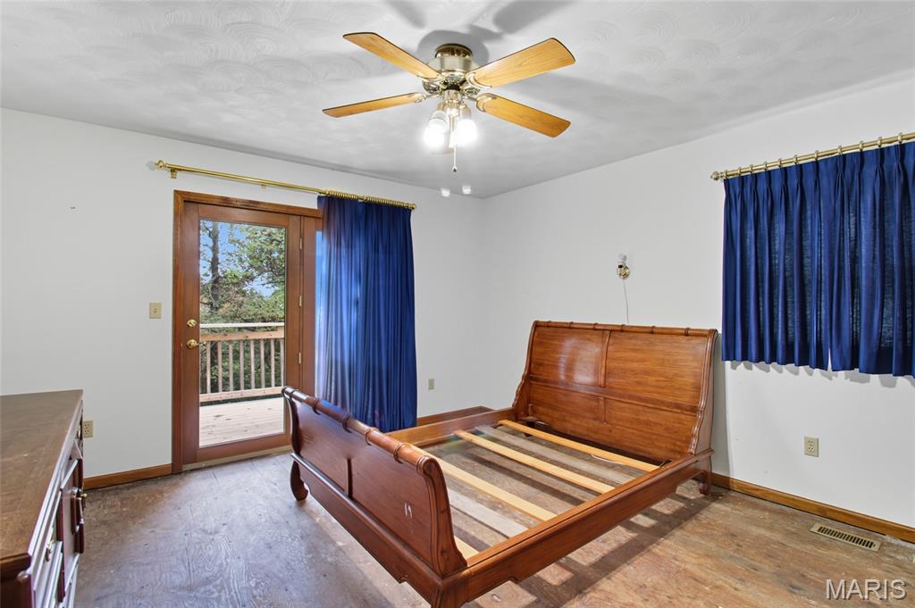 3897 Upper Moss Hollow Road