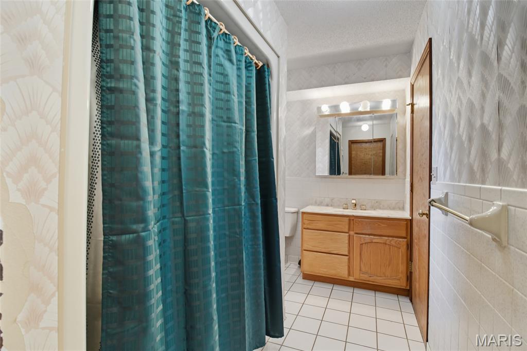 3897 Upper Moss Hollow Road