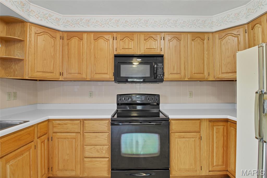 3897 Upper Moss Hollow Road