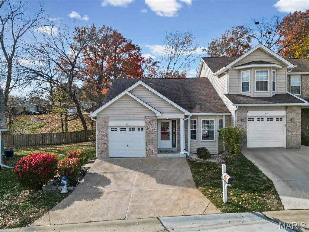 39 Parkway Villas Court Unit: 9A