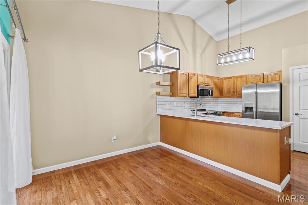 39 Parkway Villas Court Unit: 9A