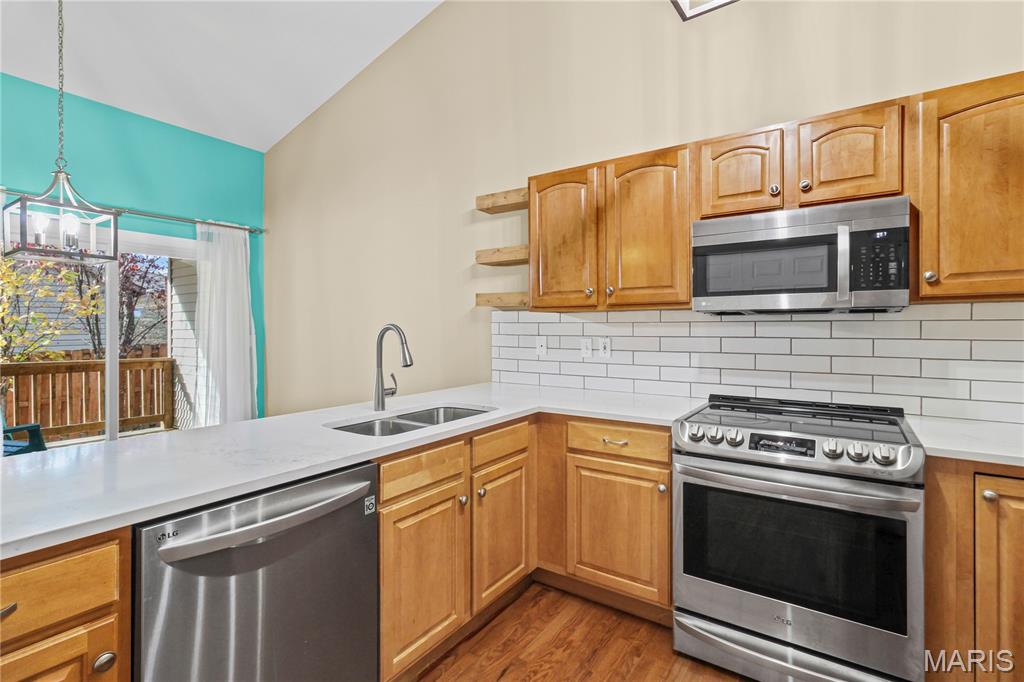 39 Parkway Villas Court Unit: 9A