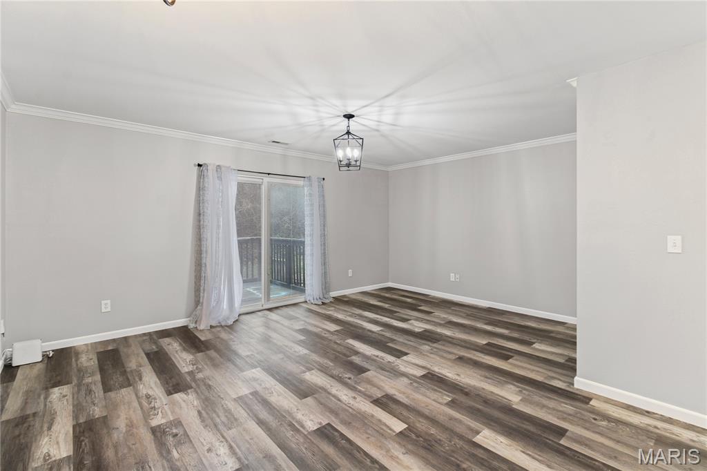 712 Woodside Creek Drive