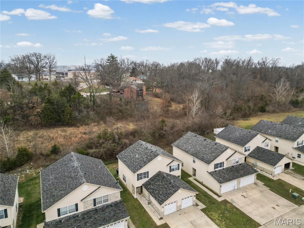 712 Woodside Creek Drive