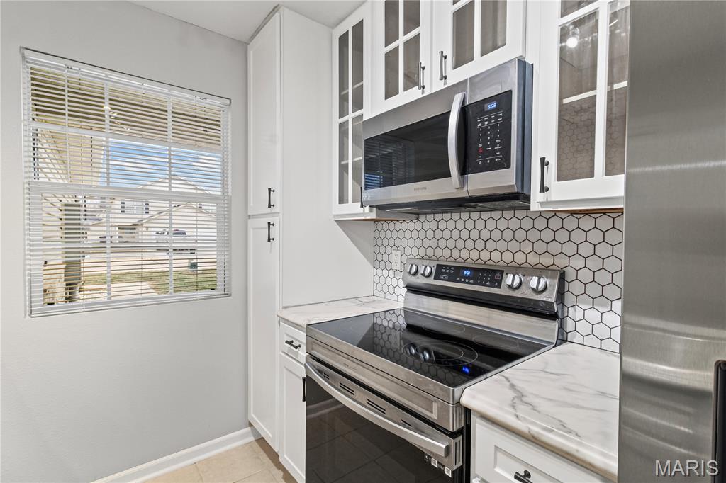 712 Woodside Creek Drive