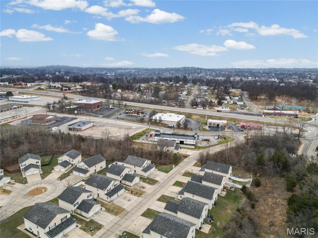 712 Woodside Creek Drive