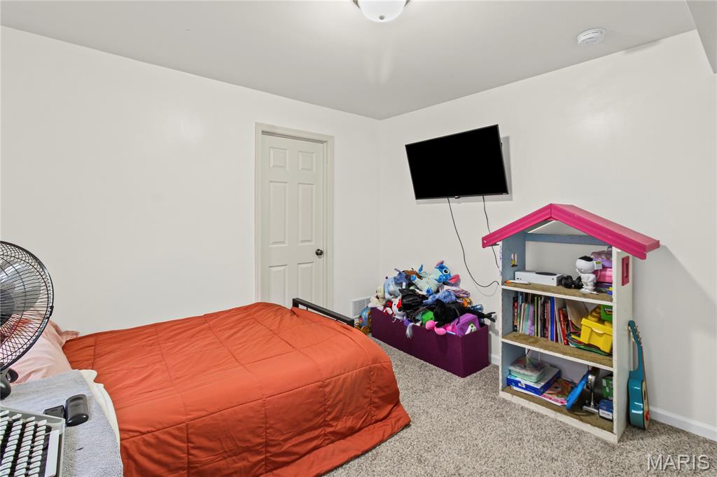 1810 Valley View Circle