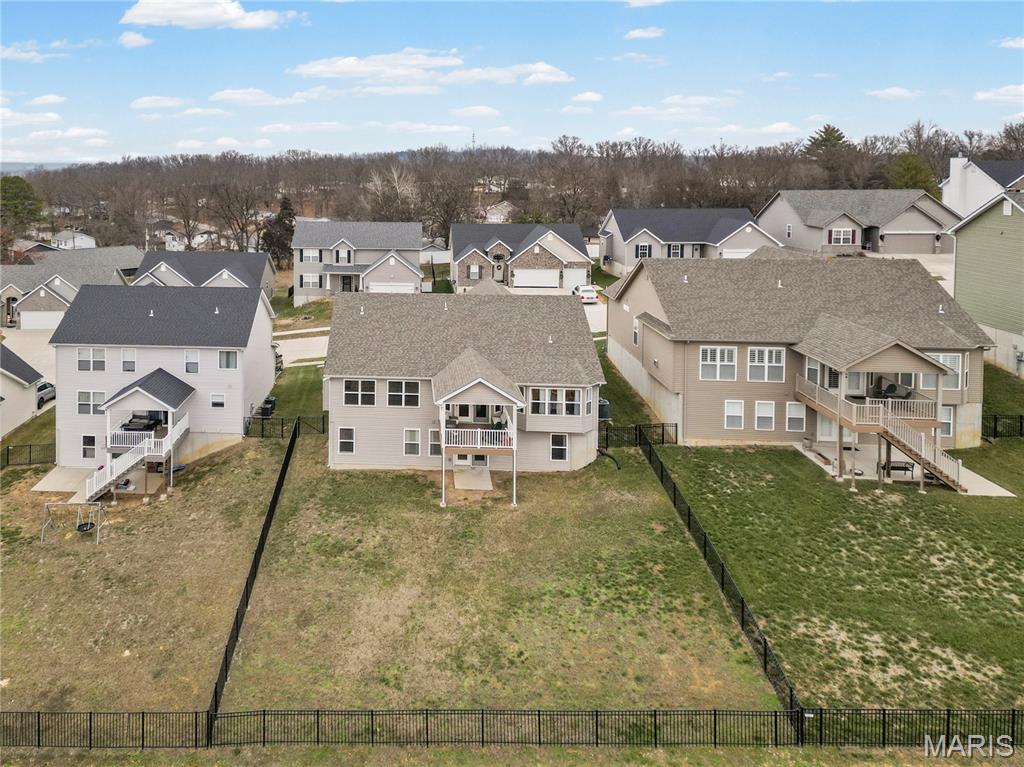 1810 Valley View Circle