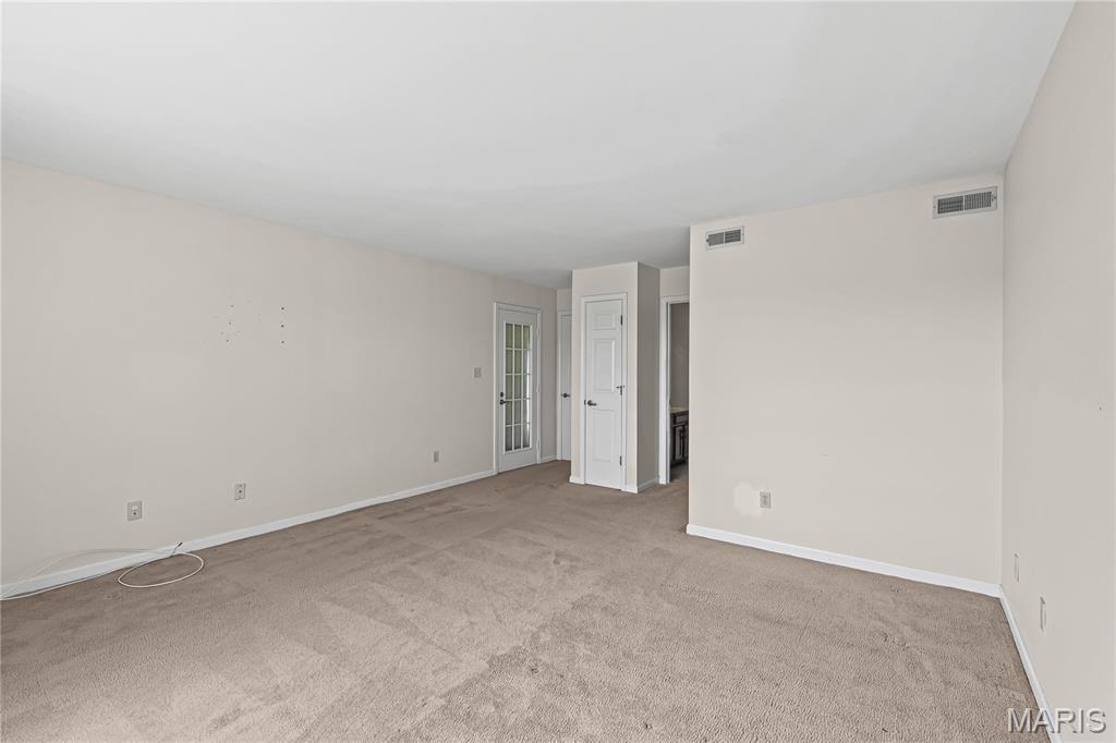 526 Sarah Lane Unit: 25