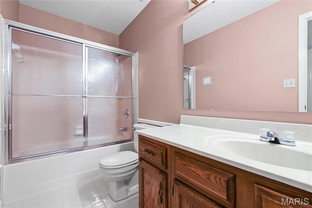 526 Sarah Lane Unit: 25