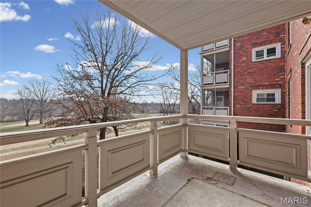 526 Sarah Lane Unit: 25