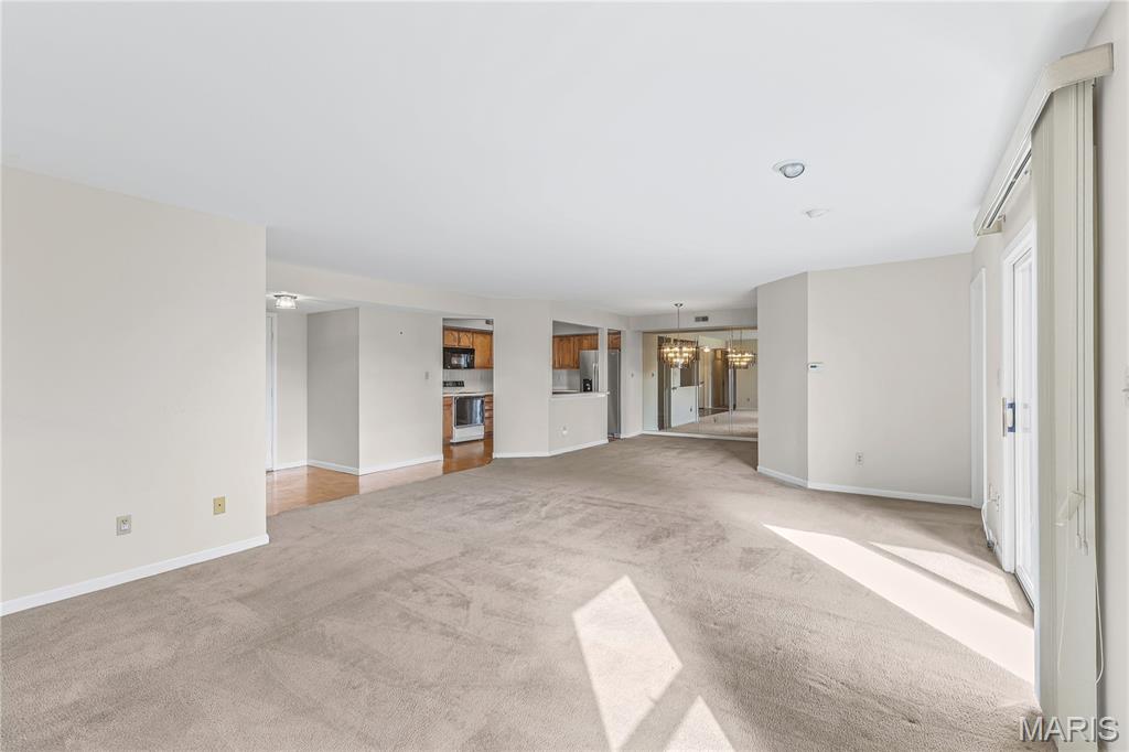 526 Sarah Lane Unit: 25