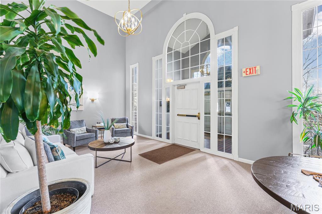 526 Sarah Lane Unit: 25