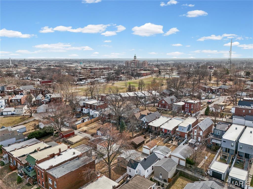 5632 S Magnolia Avenue